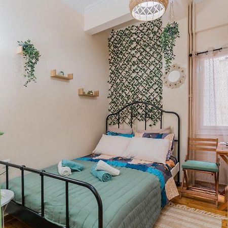 Green Boho Apartment Athén Kültér fotó