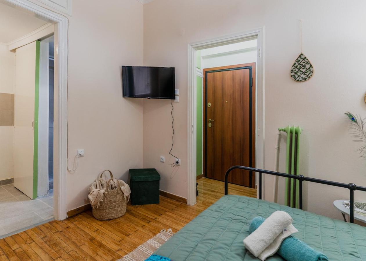Green Boho Apartment Athén Kültér fotó